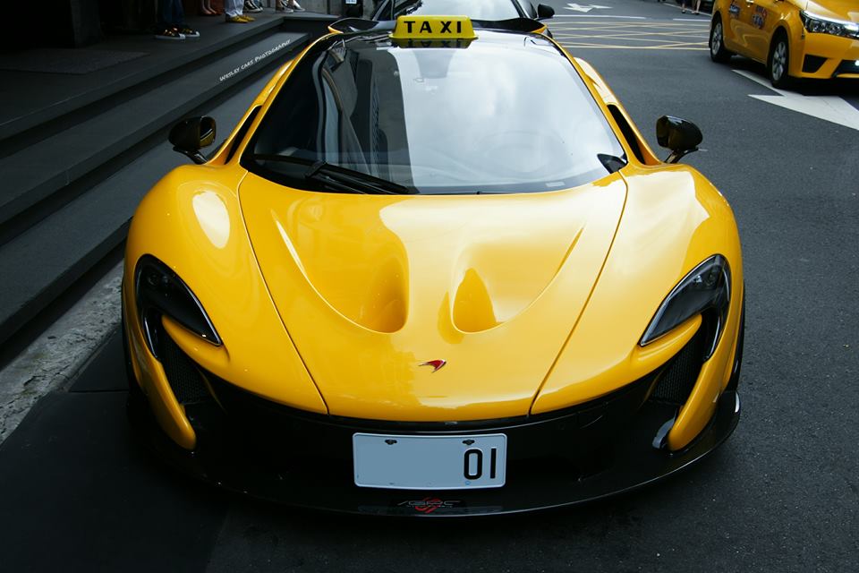 Такси McLaren P1 появилось в Тайване